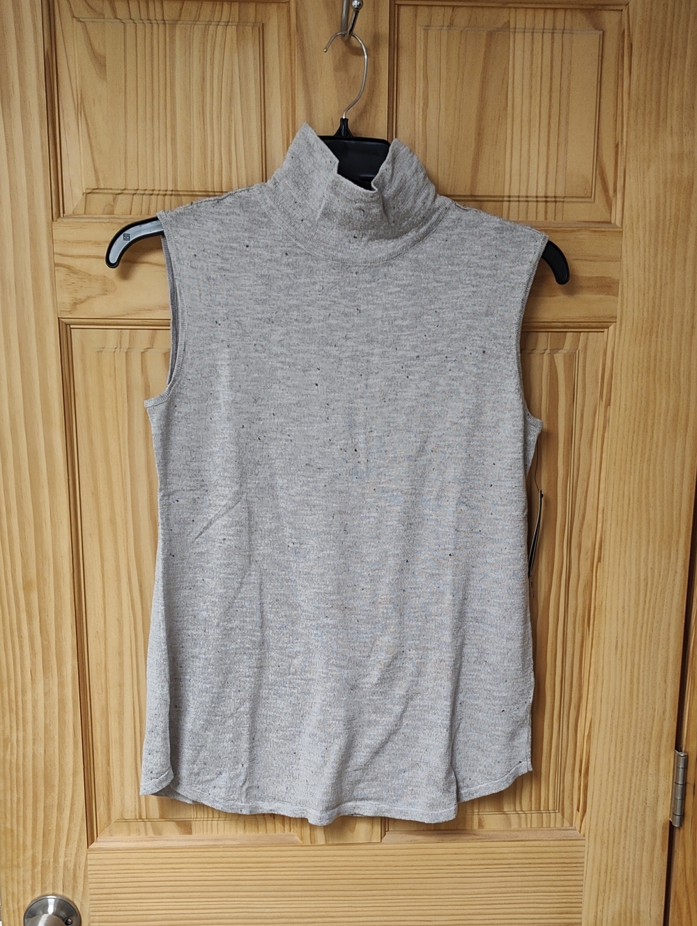 NIC+ZOE Light Tan/Grayish Sleeveless Mock Turtleneck Knit Tank